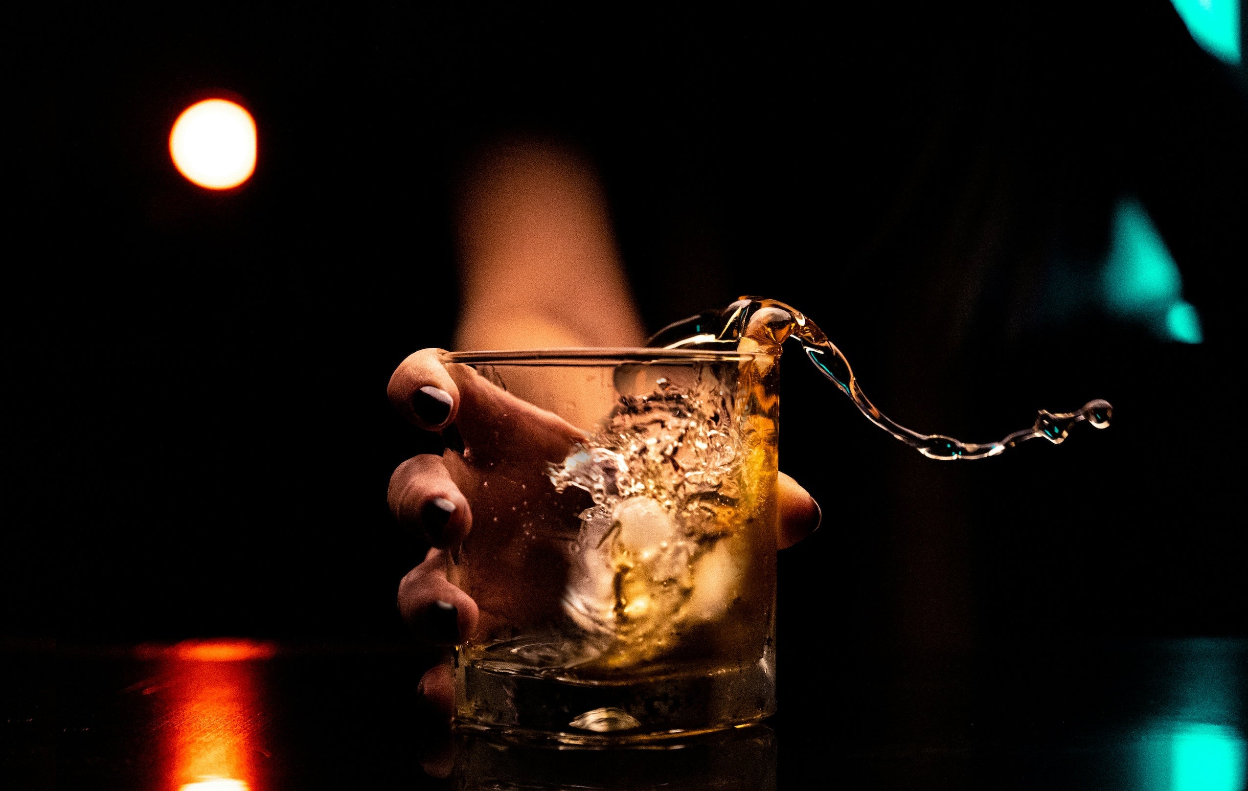 Le CBD peut-il aider pour arrêter l'alcool ? - Mon Petit Herbier